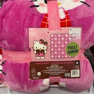 Hello Kitty Pink Bouquets Blanket - Full Queen